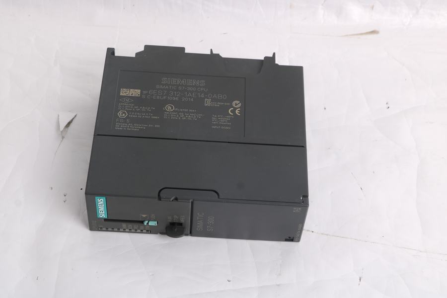 Actual Siemens SIMATIC S7-300 CPU photographed for product verification