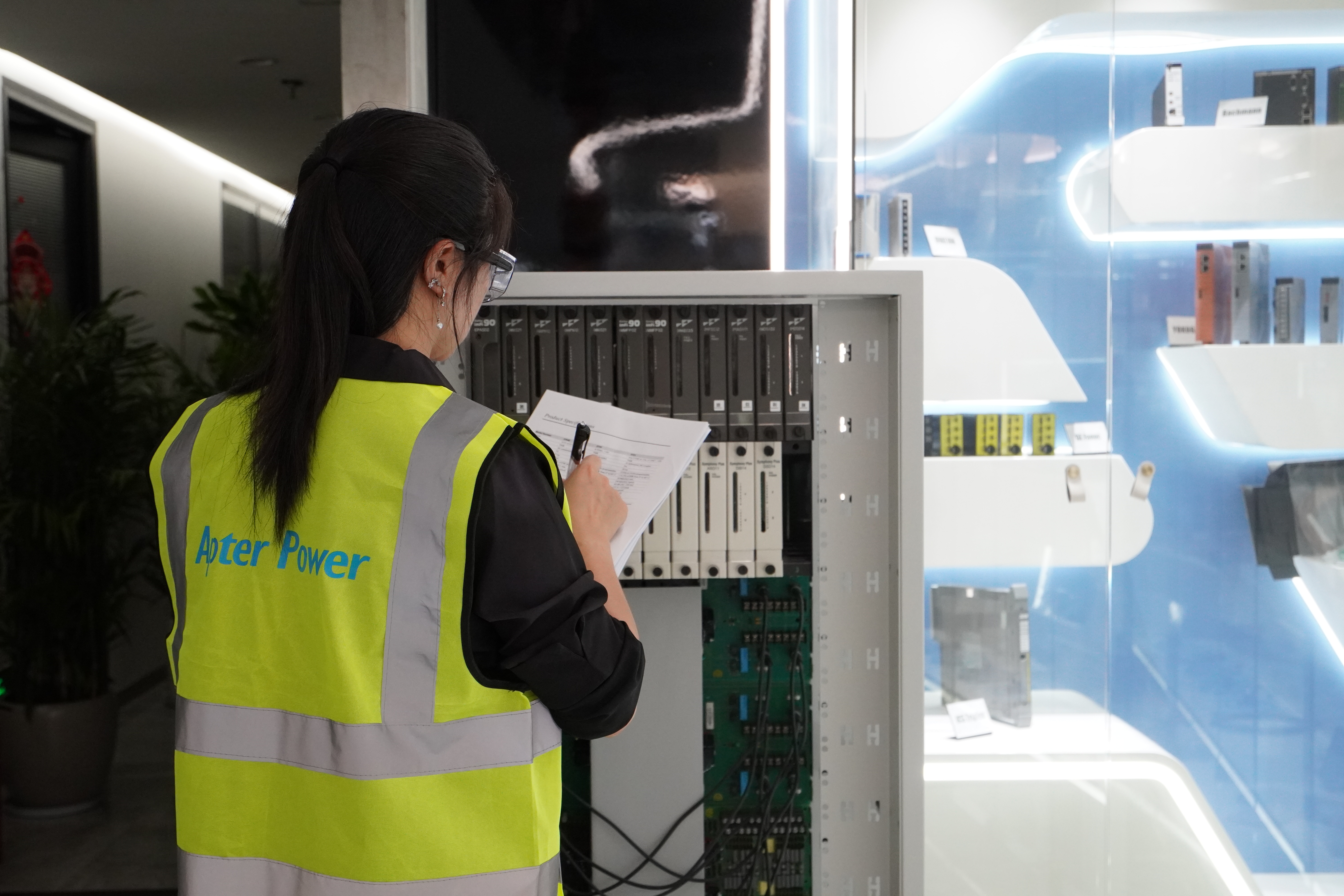 Stockoems industrial automation inspection workspace