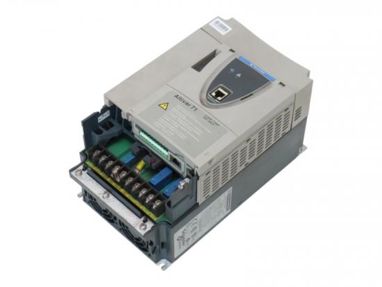 Schneider ATV71HU55N4