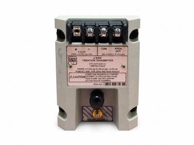 792414506-04 vibration transmitter front, nameplate and NSv probe connection