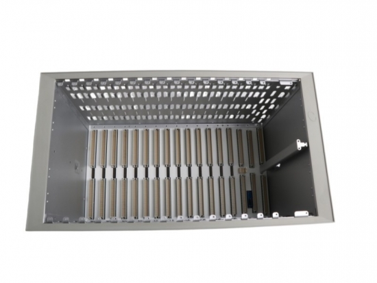 Bently Nevada 3500/05-01-01-01-00-01 19-Inch System Rack